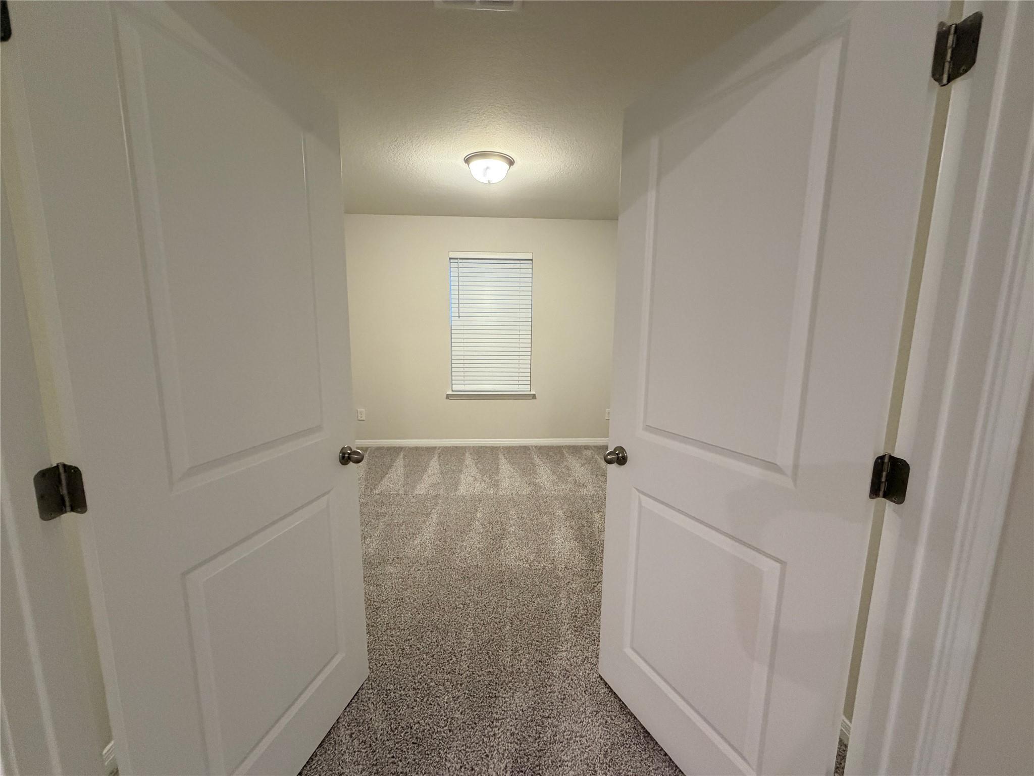 1645 Settlers Glen Dr, Round Rock, TX 78665