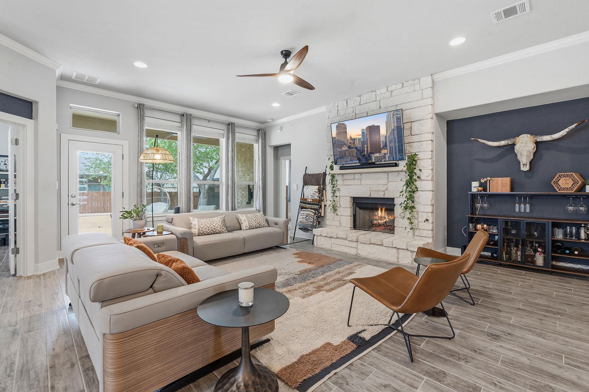 104 Red Granite Rd, Georgetown, TX 78633