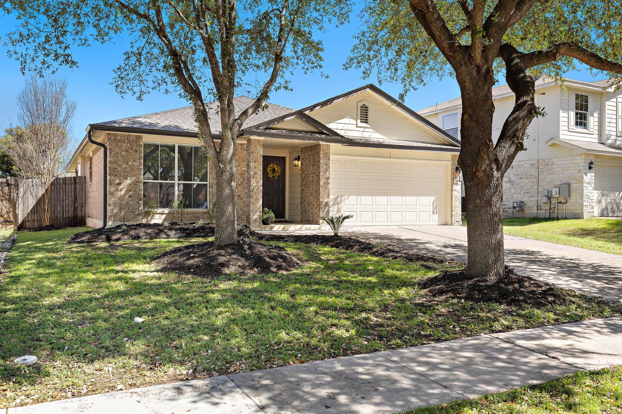 521 Fort Thomas Pl, Round Rock, TX 78664