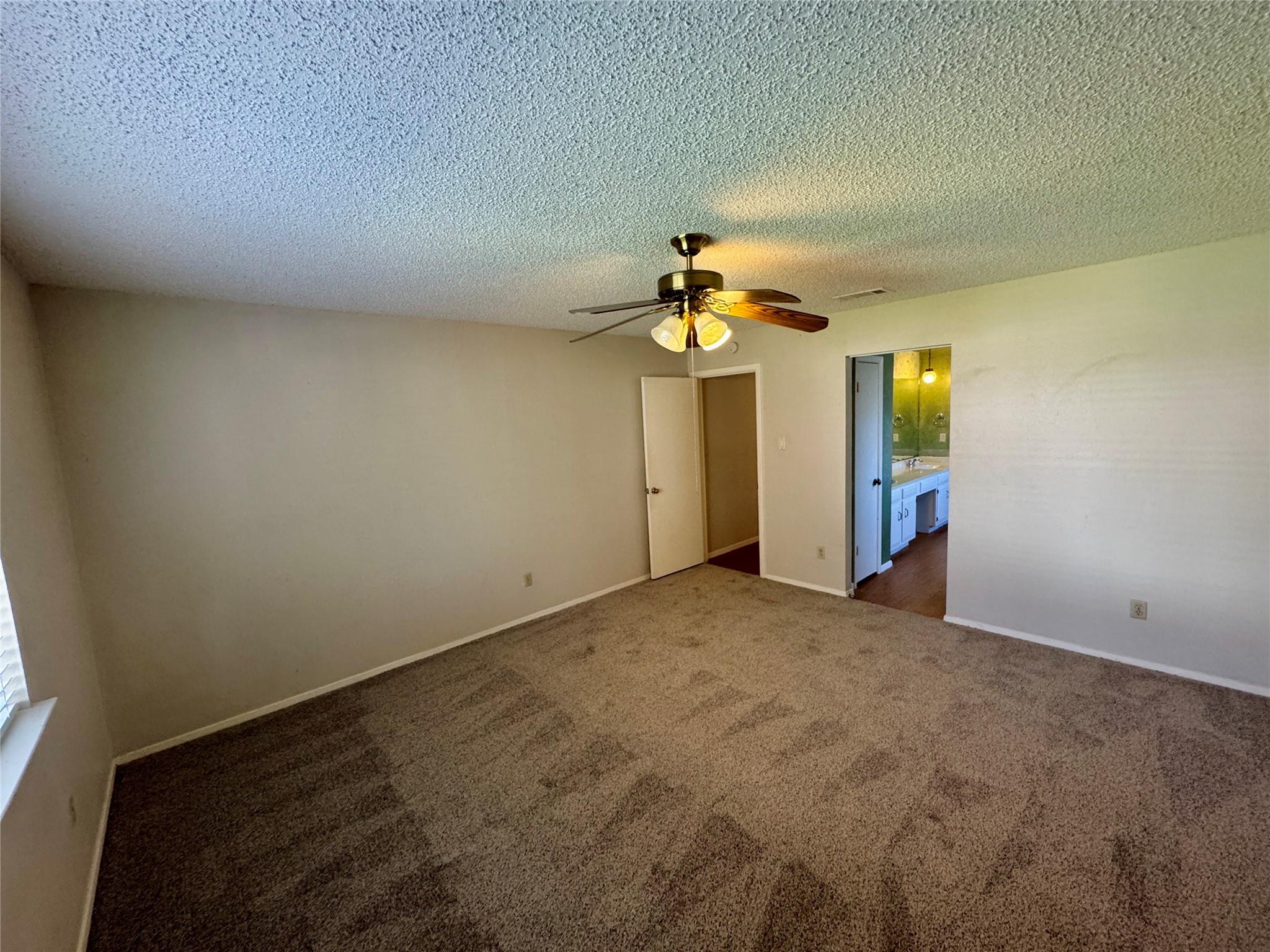 7802 Scotland Yard, Austin, TX 78759