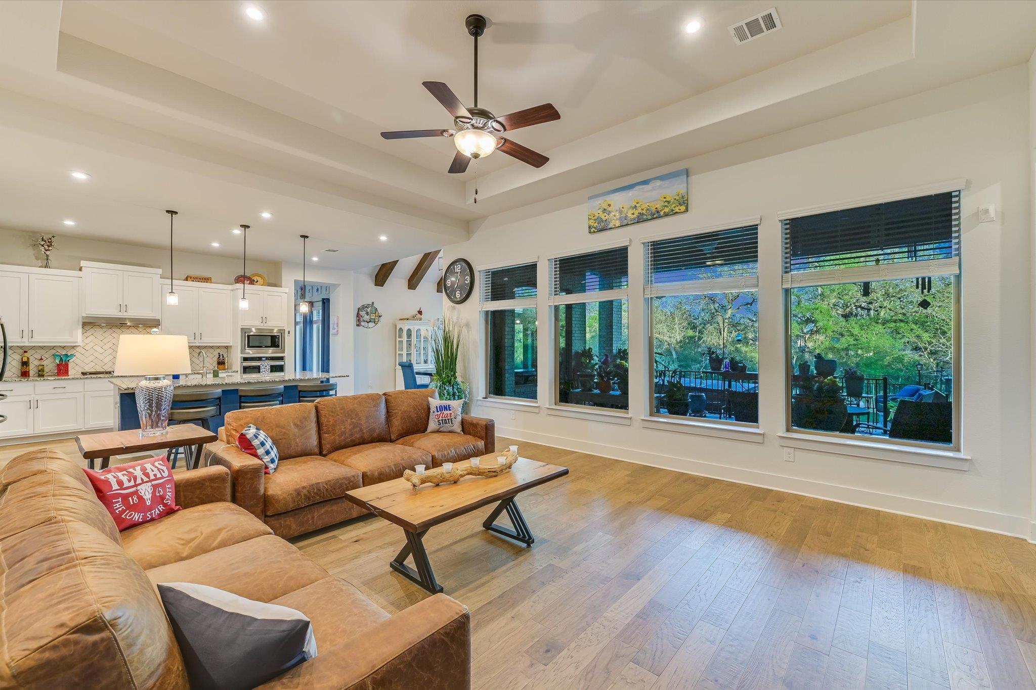 145 DOUBLE EAGLE RANCH Dr, Cedar Creek, TX 78612