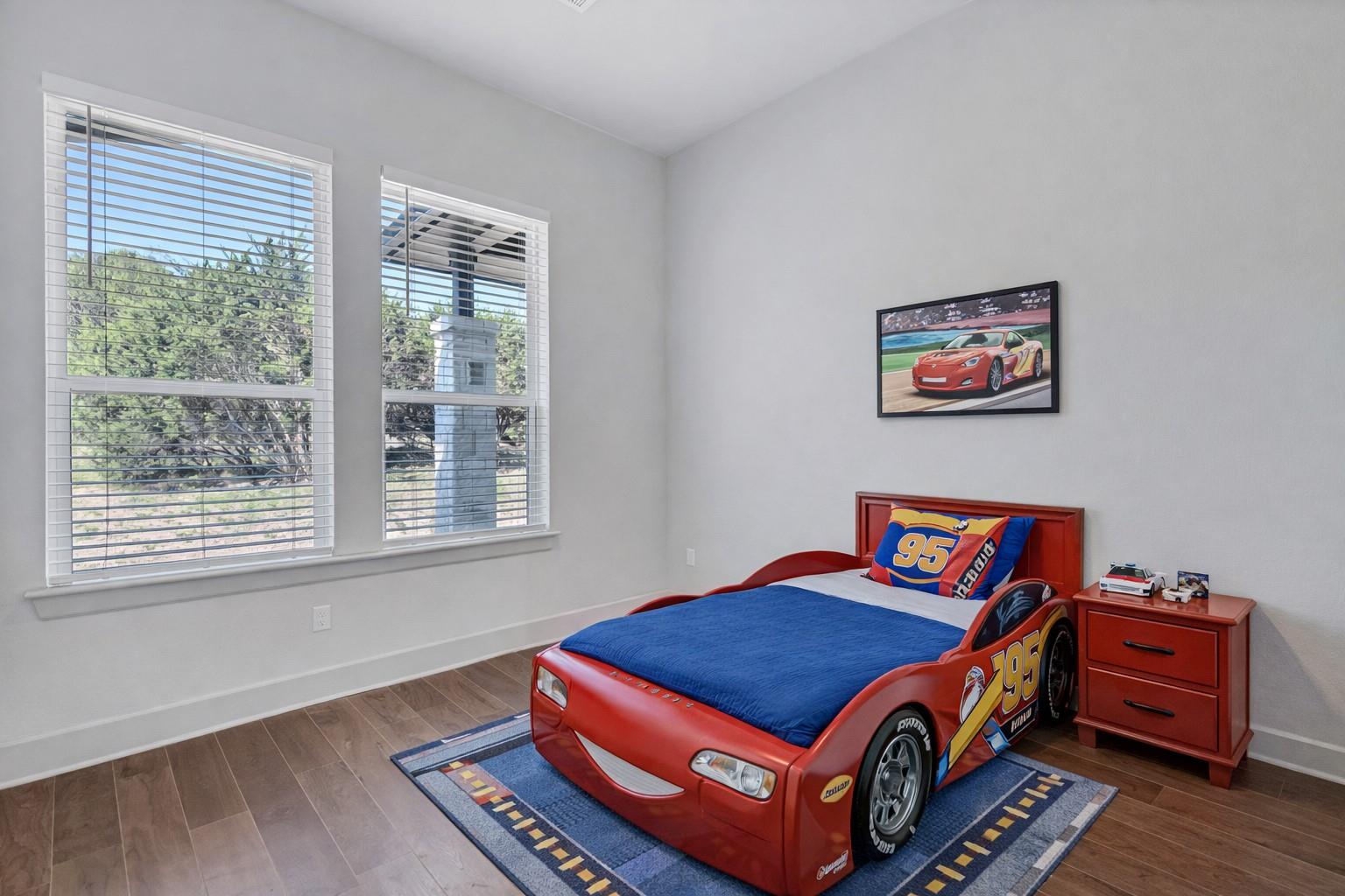 101 S Creek Cir, Bertram, TX 78605