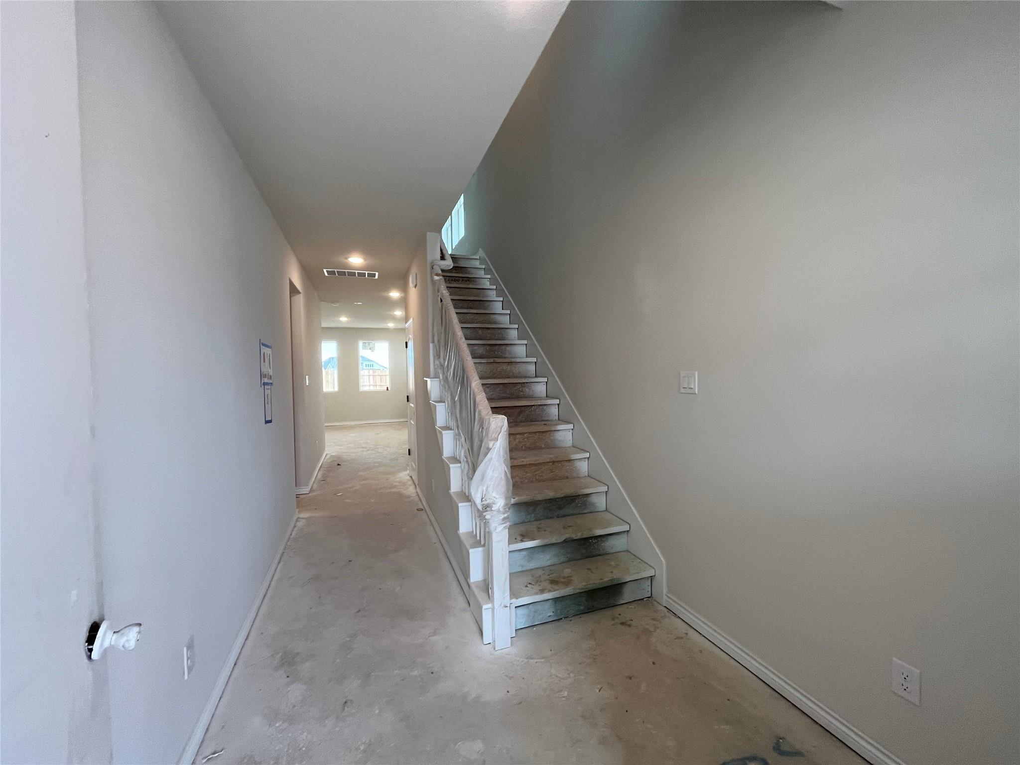 137 Clover Bnd, Liberty Hill, TX 78642