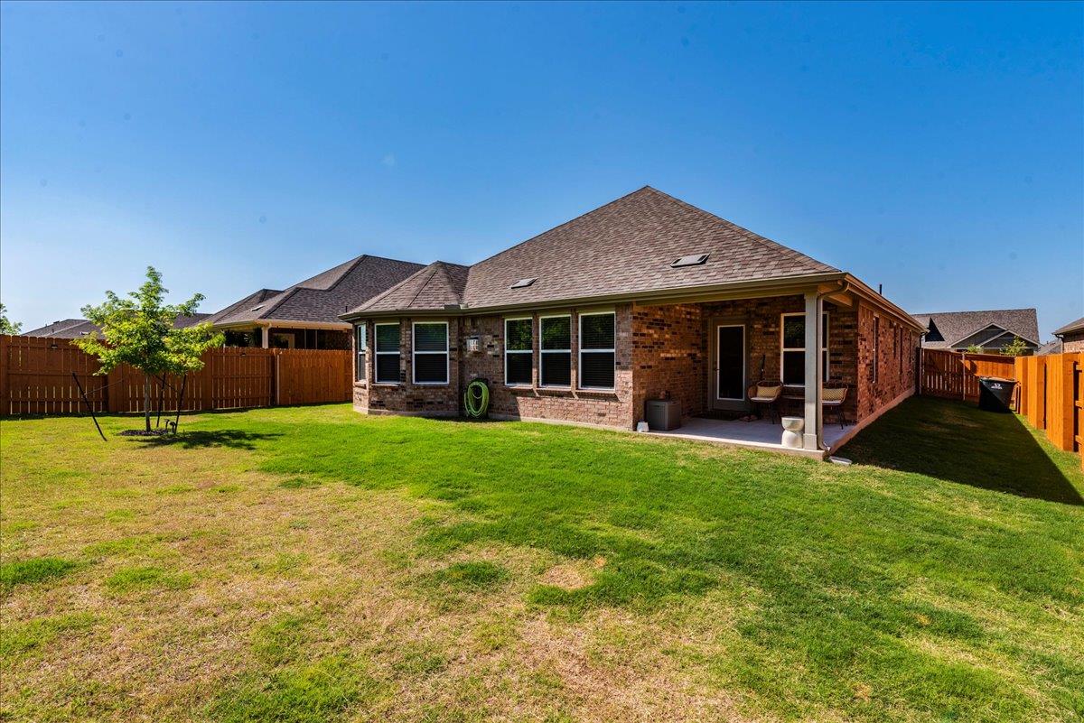 286 Muddy Creek Way, Kyle, TX 78640