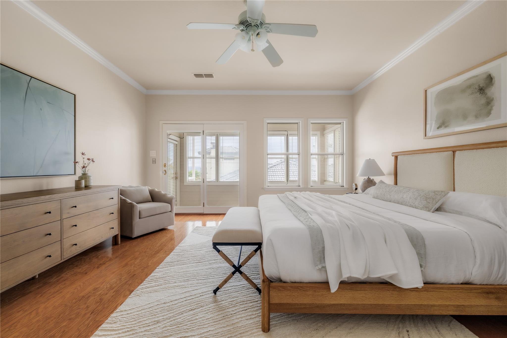 4822 Twin Valley Dr, Austin, TX 78731