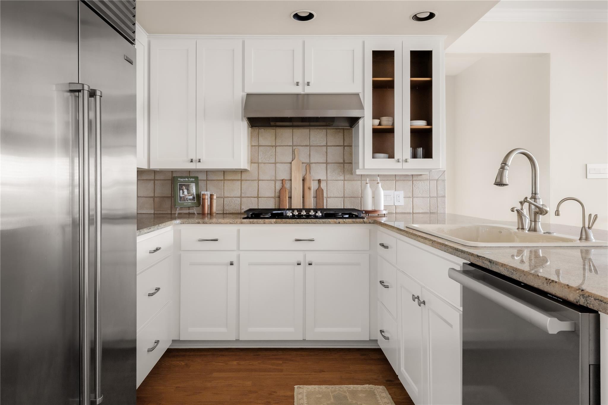 4822 Twin Valley Dr, Austin, TX 78731