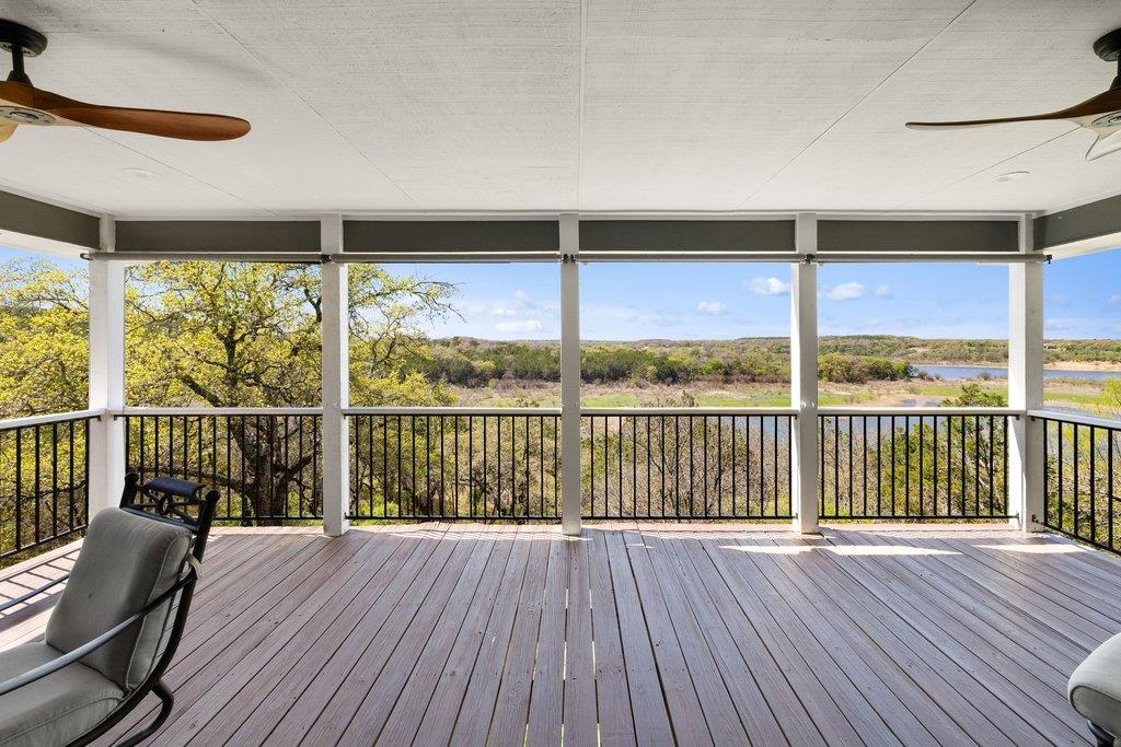 1021 Coventry Rd, Spicewood, TX 78669