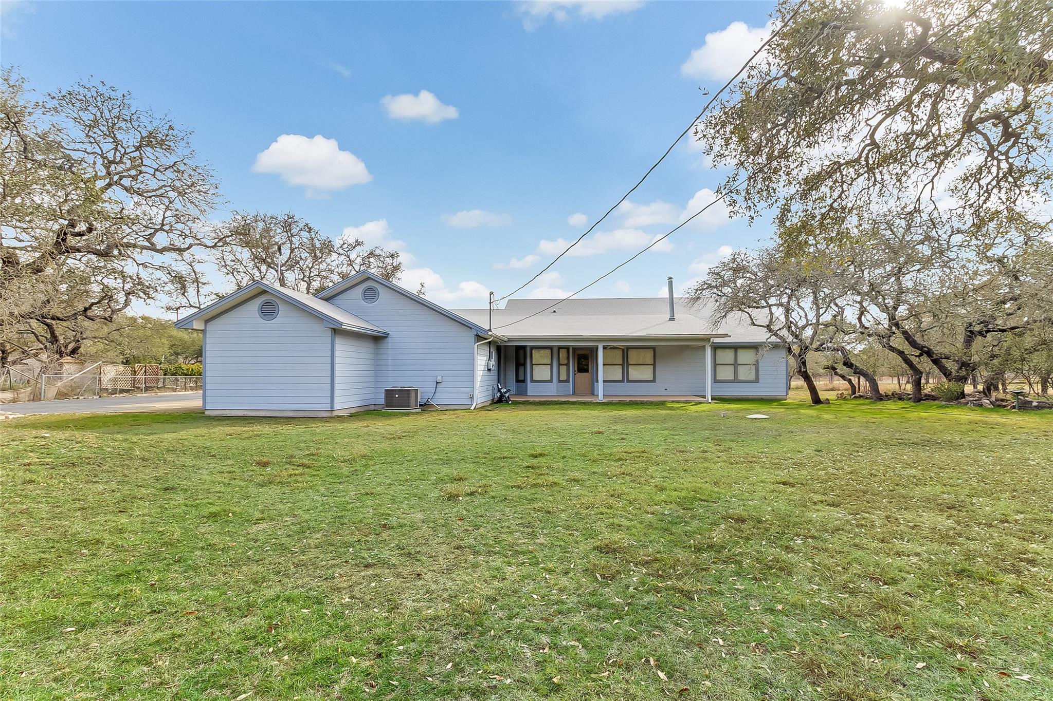670 County Road 100, Burnet, TX 78611