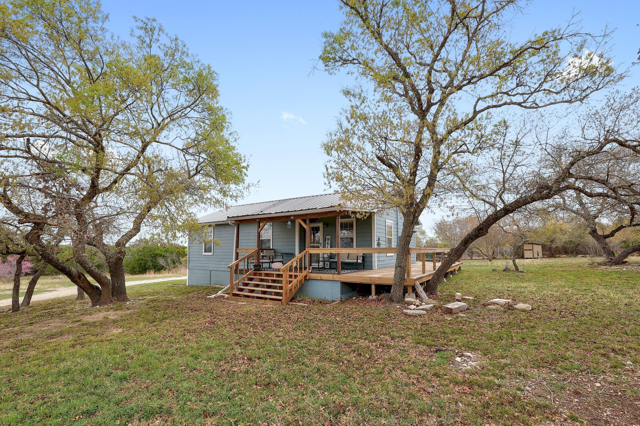 9050 County Road 272, Bertram, TX 78605