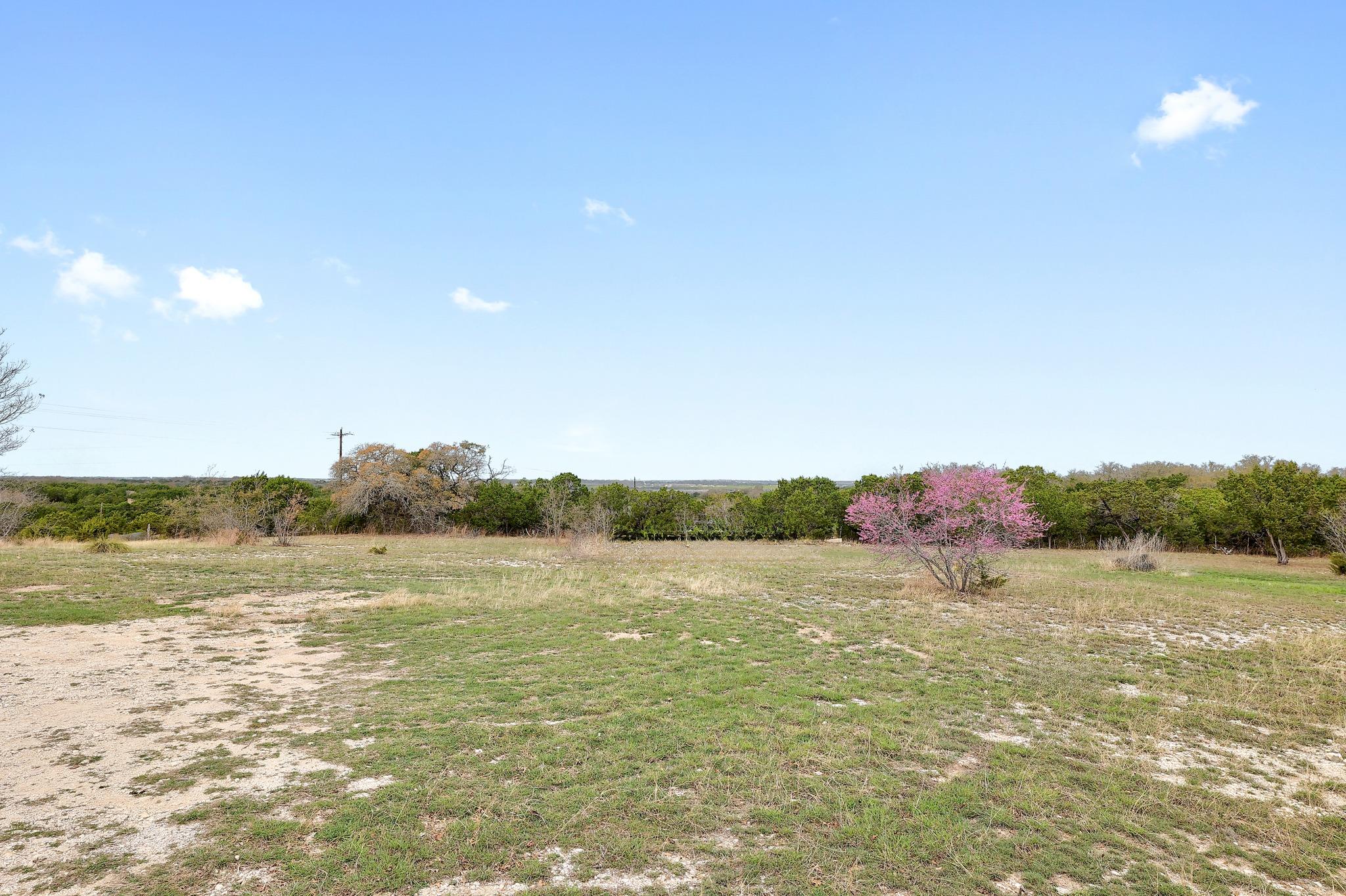 9050 County Road 272, Bertram, TX 78605