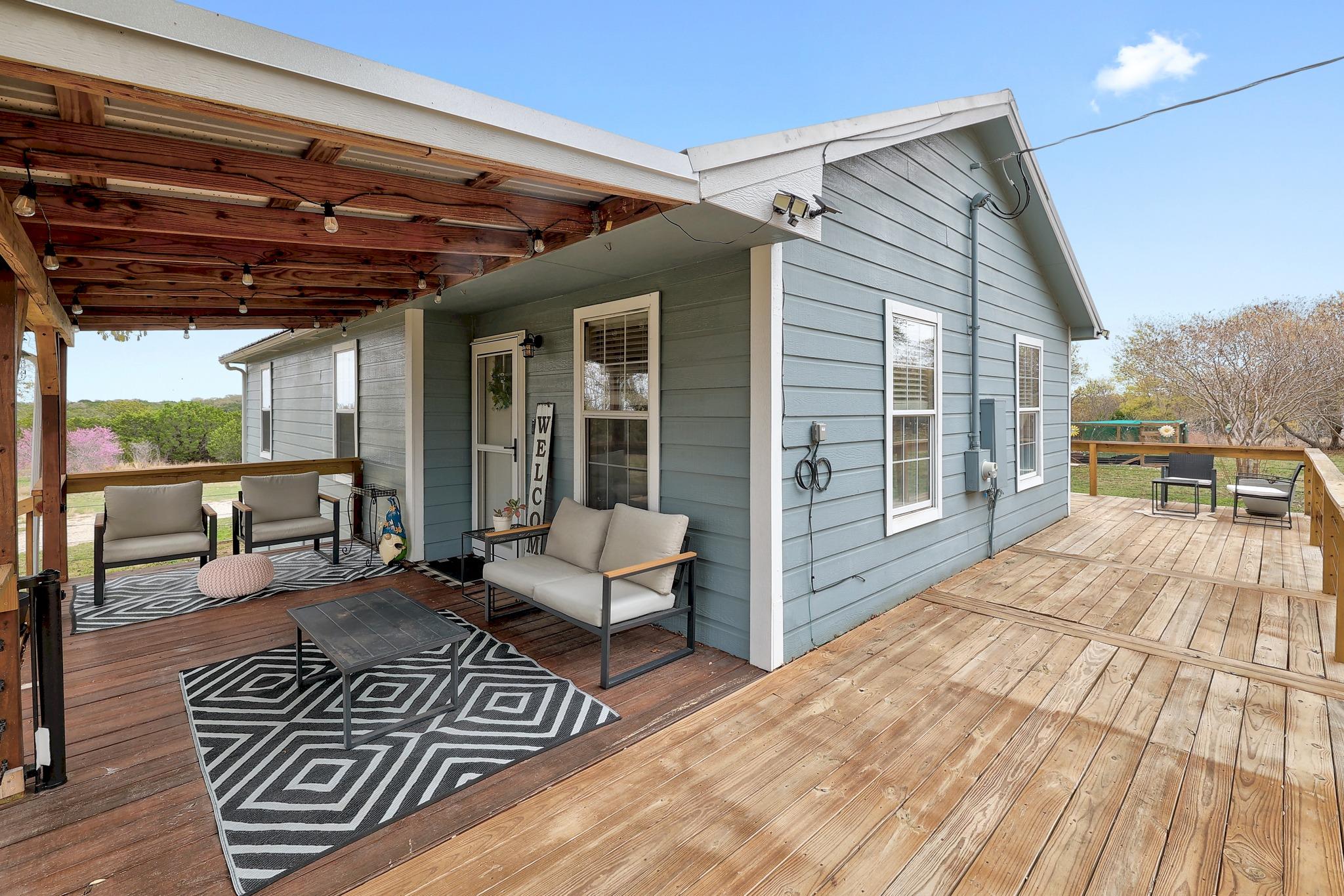 9050 County Road 272, Bertram, TX 78605