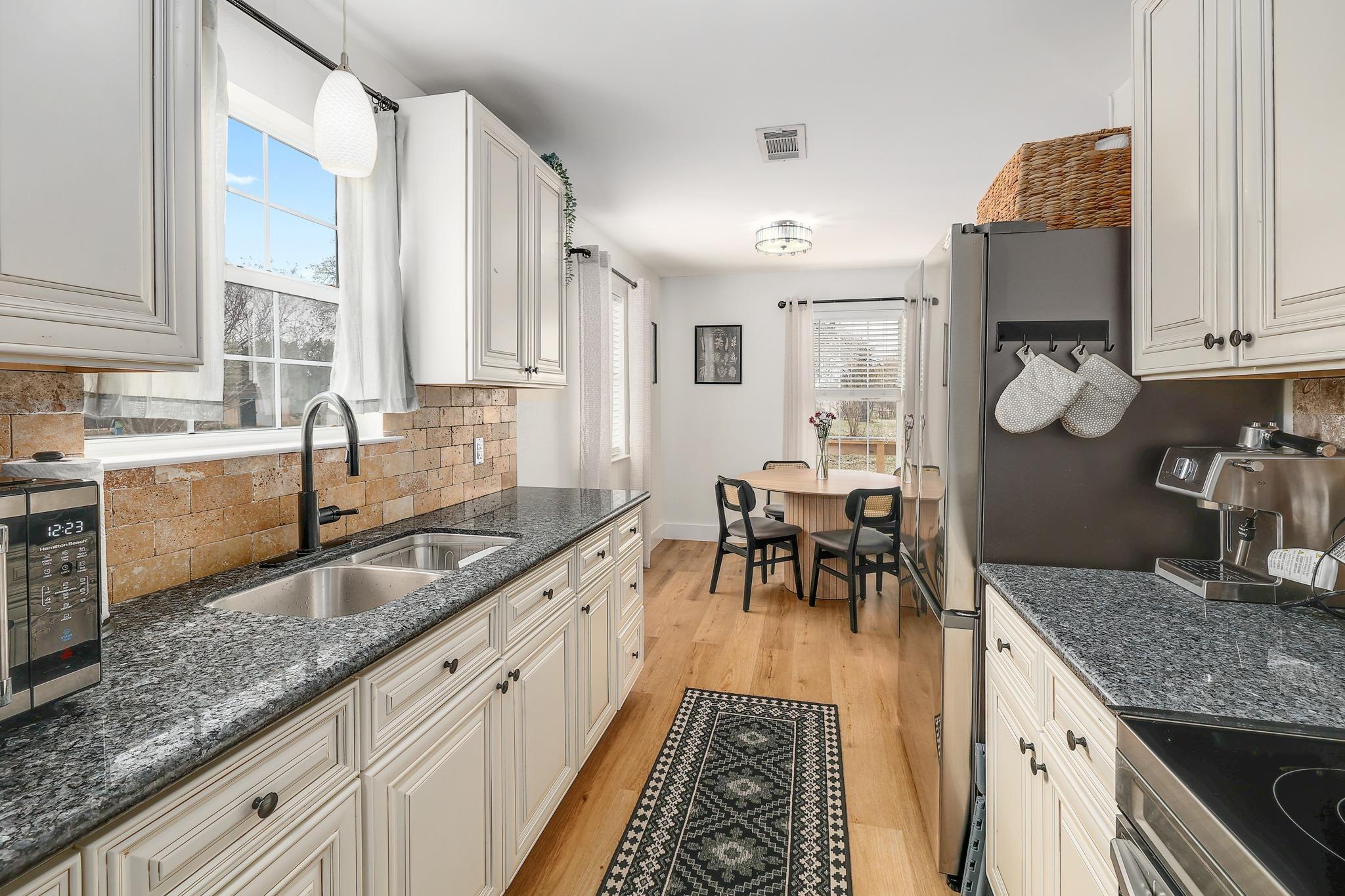 9050 County Road 272, Bertram, TX 78605