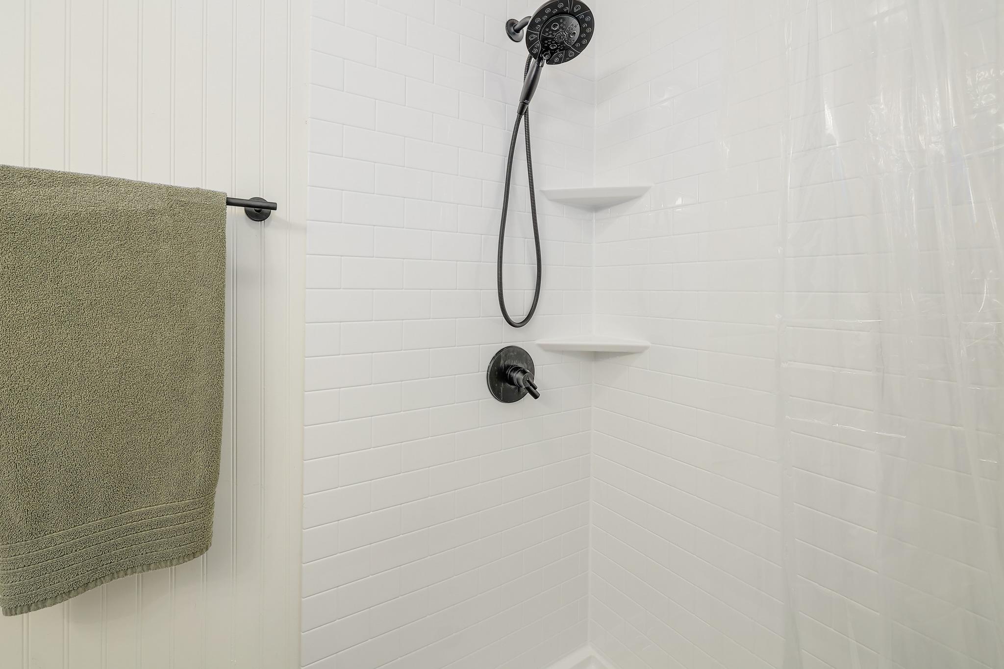 9050 County Road 272, Bertram, TX 78605