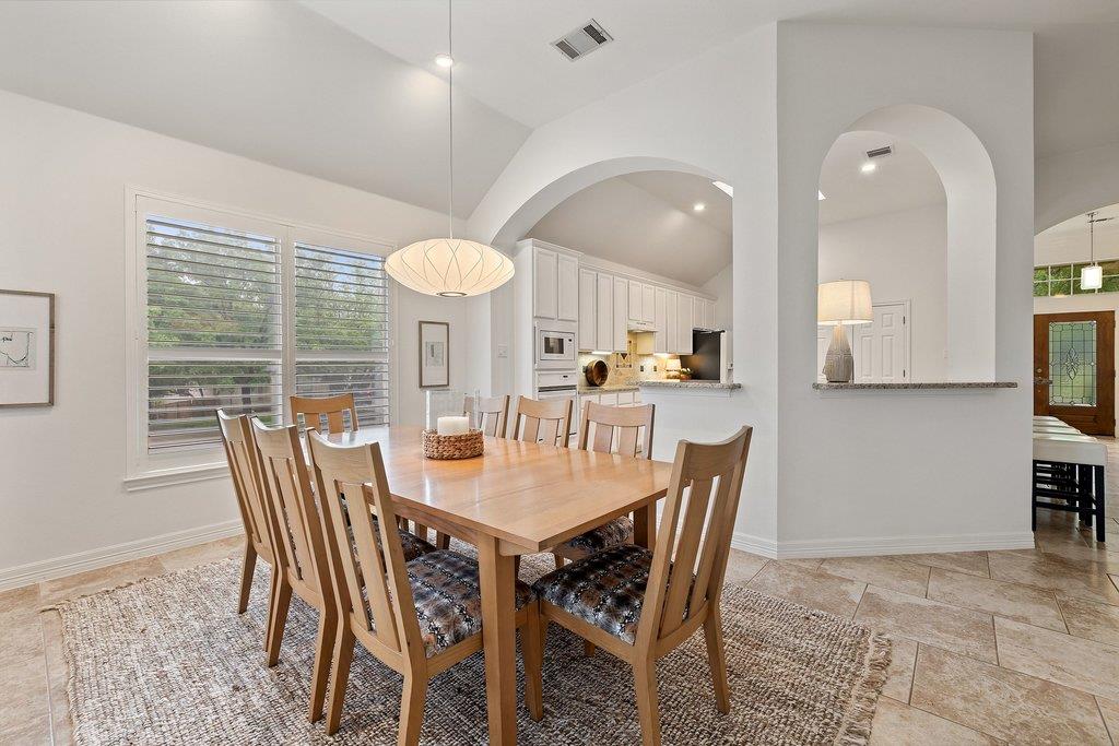 100 Brentwood Dr, Georgetown, TX 78628