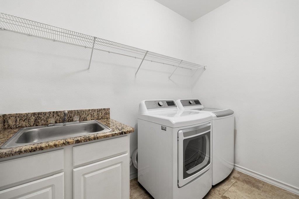 100 Brentwood Dr, Georgetown, TX 78628