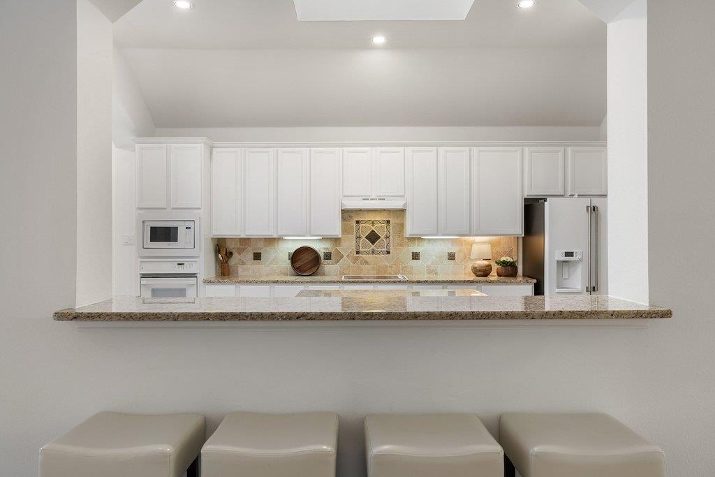 100 Brentwood Dr, Georgetown, TX 78628