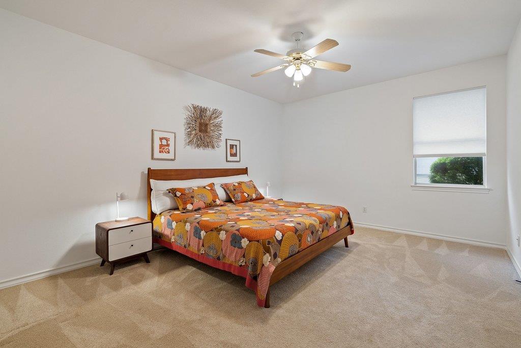 100 Brentwood Dr, Georgetown, TX 78628