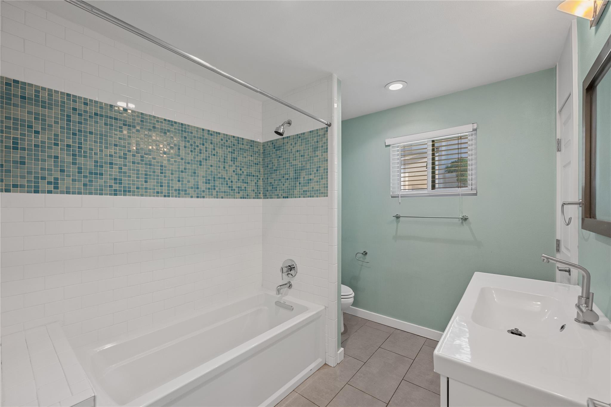 3108 Fontana Dr, Austin, TX 78704