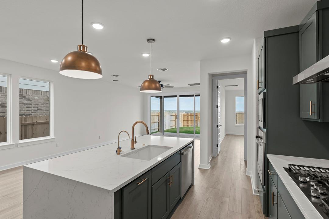 208 High Valley Drive, Liberty Hill, TX 78642