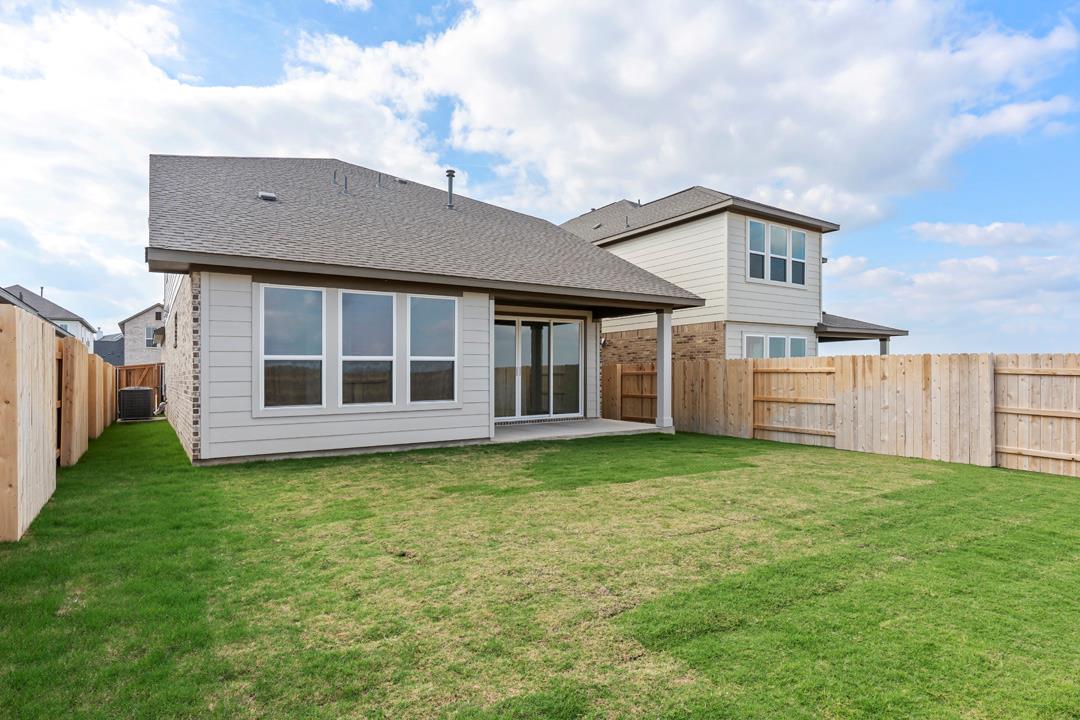 208 High Valley Drive, Liberty Hill, TX 78642