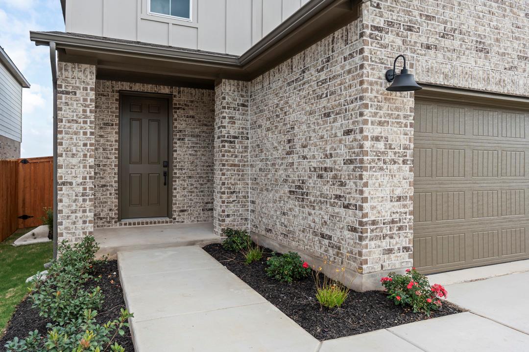 208 High Valley Drive, Liberty Hill, TX 78642