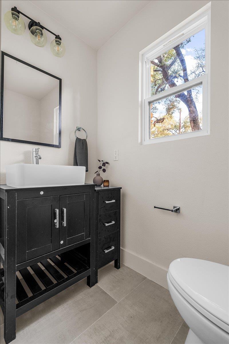 3202 Overcup Oak Dr, Austin, TX 78704