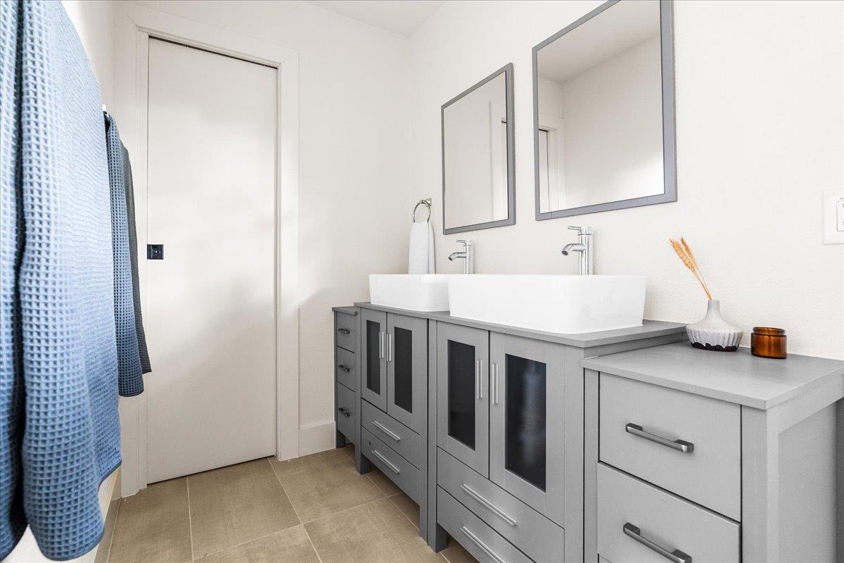 3202 Overcup Oak Dr, Austin, TX 78704