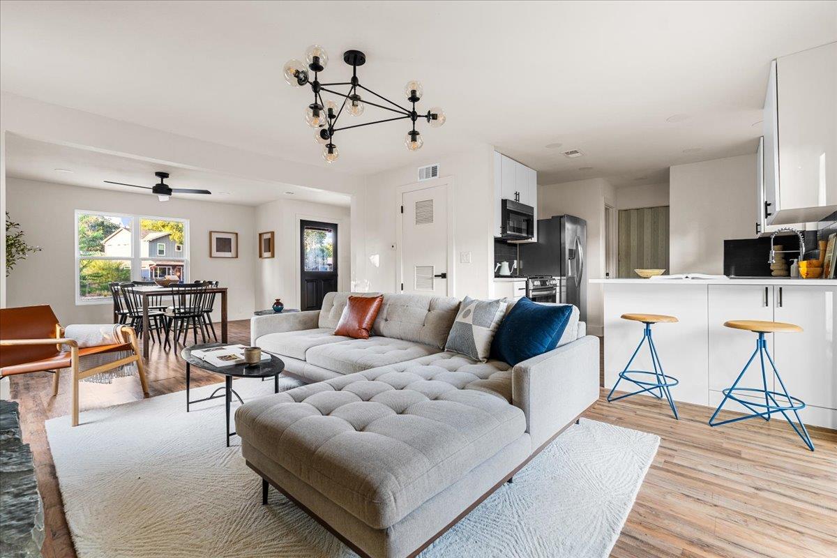 3202 Overcup Oak Dr, Austin, TX 78704