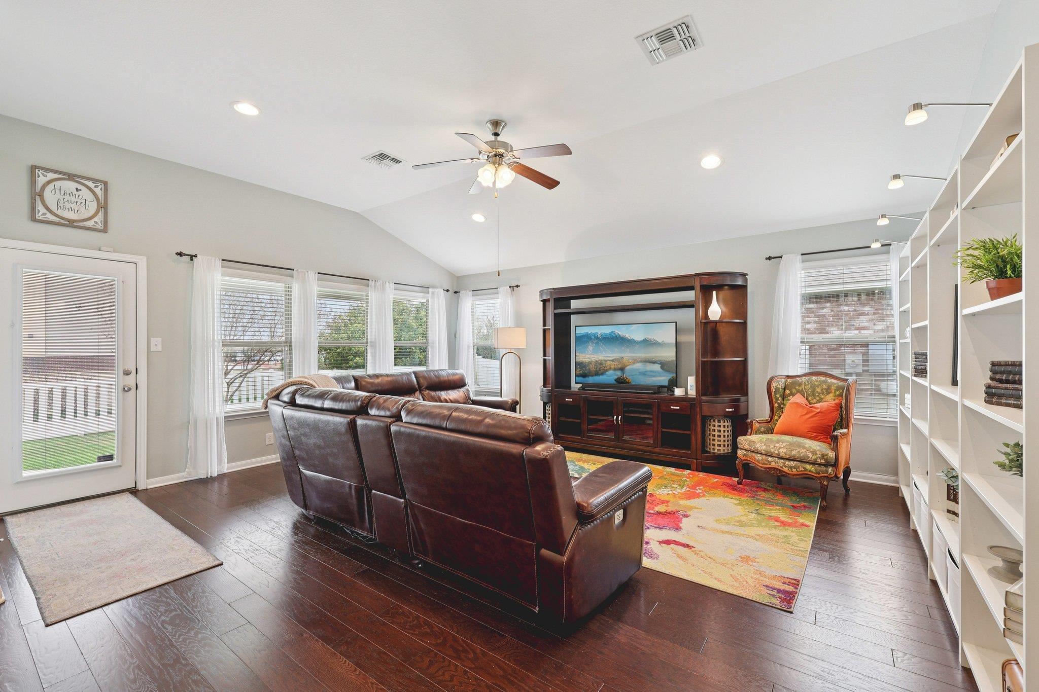 1908 Discovery Blvd, Cedar Park, TX 78613