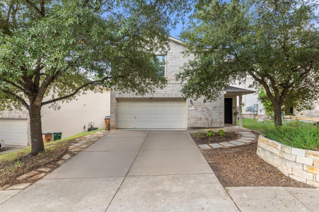 8716 Davis Oaks Trl, Austin, TX 78748
