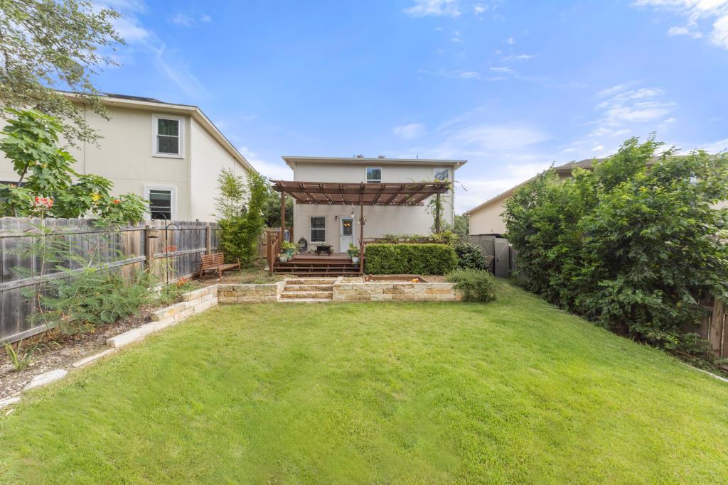 8716 Davis Oaks Trl, Austin, TX 78748