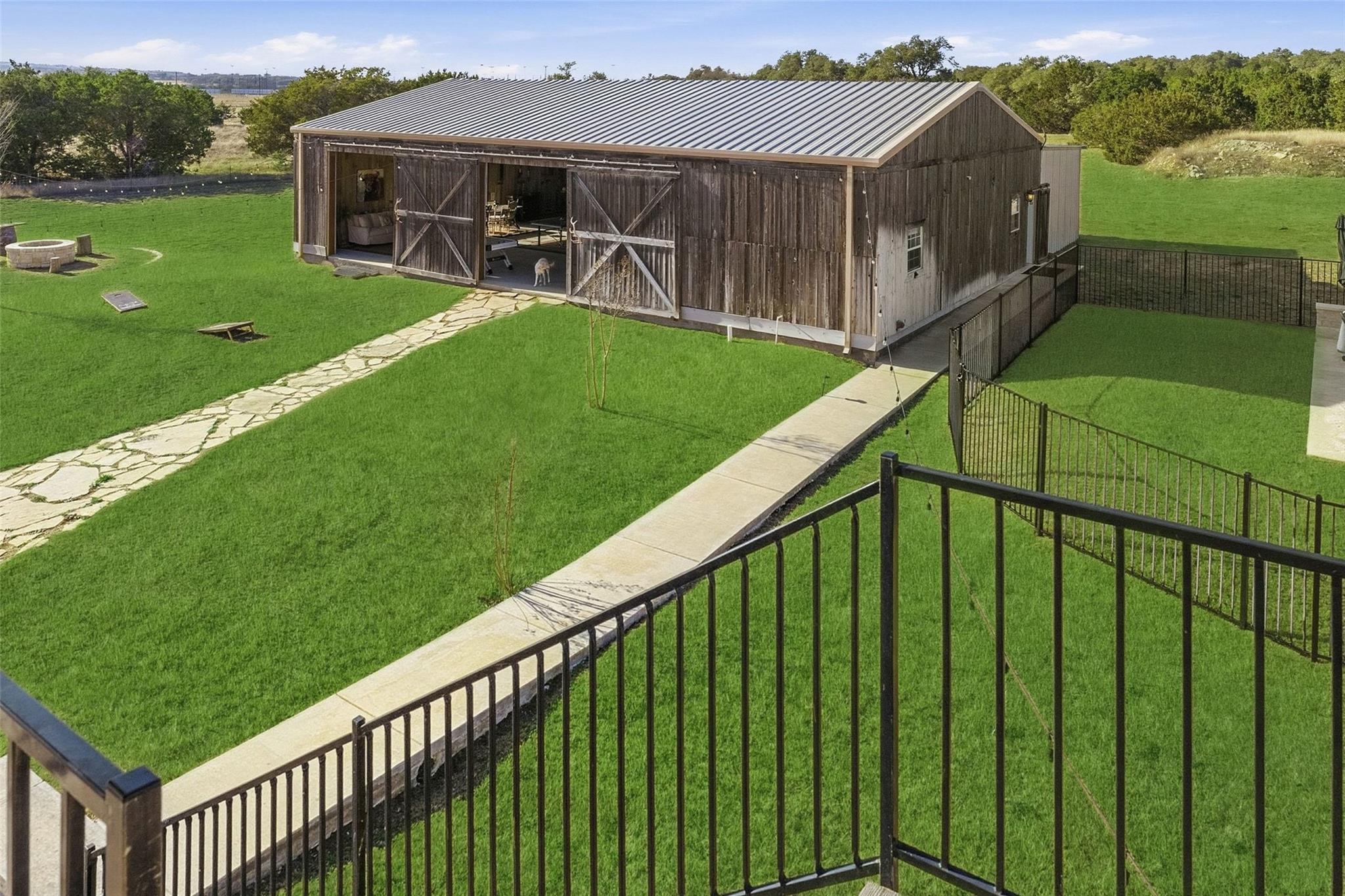 7220 Creek Rd, Dripping Springs, TX 78620