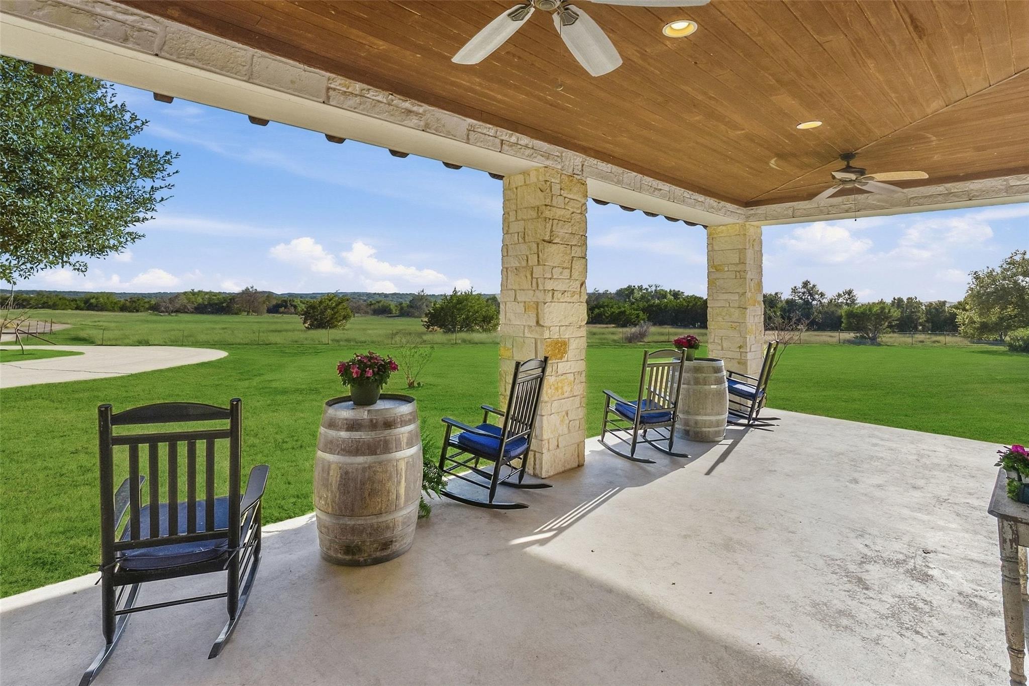 7220 Creek Rd, Dripping Springs, TX 78620