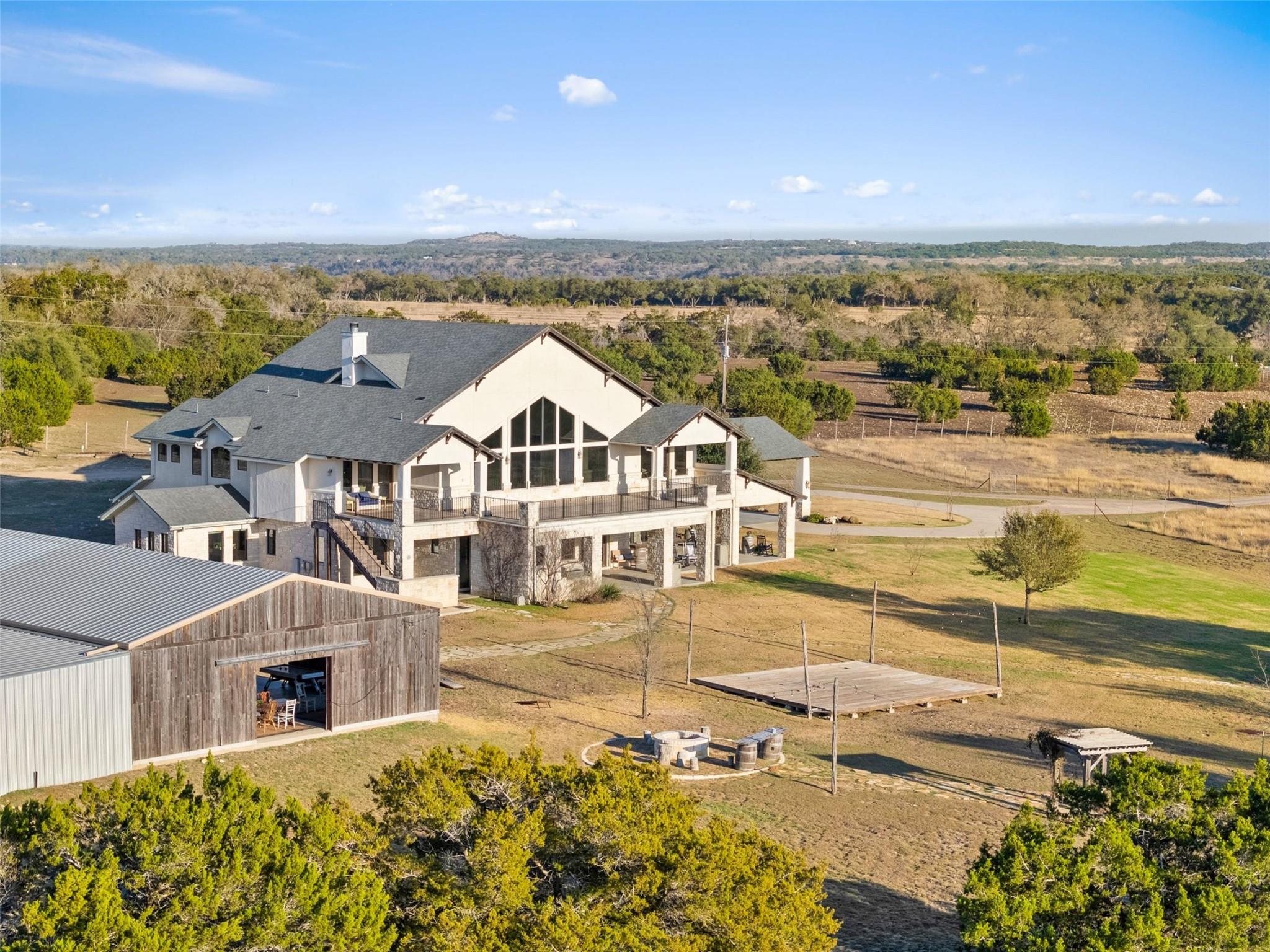 7220 Creek Rd, Dripping Springs, TX 78620
