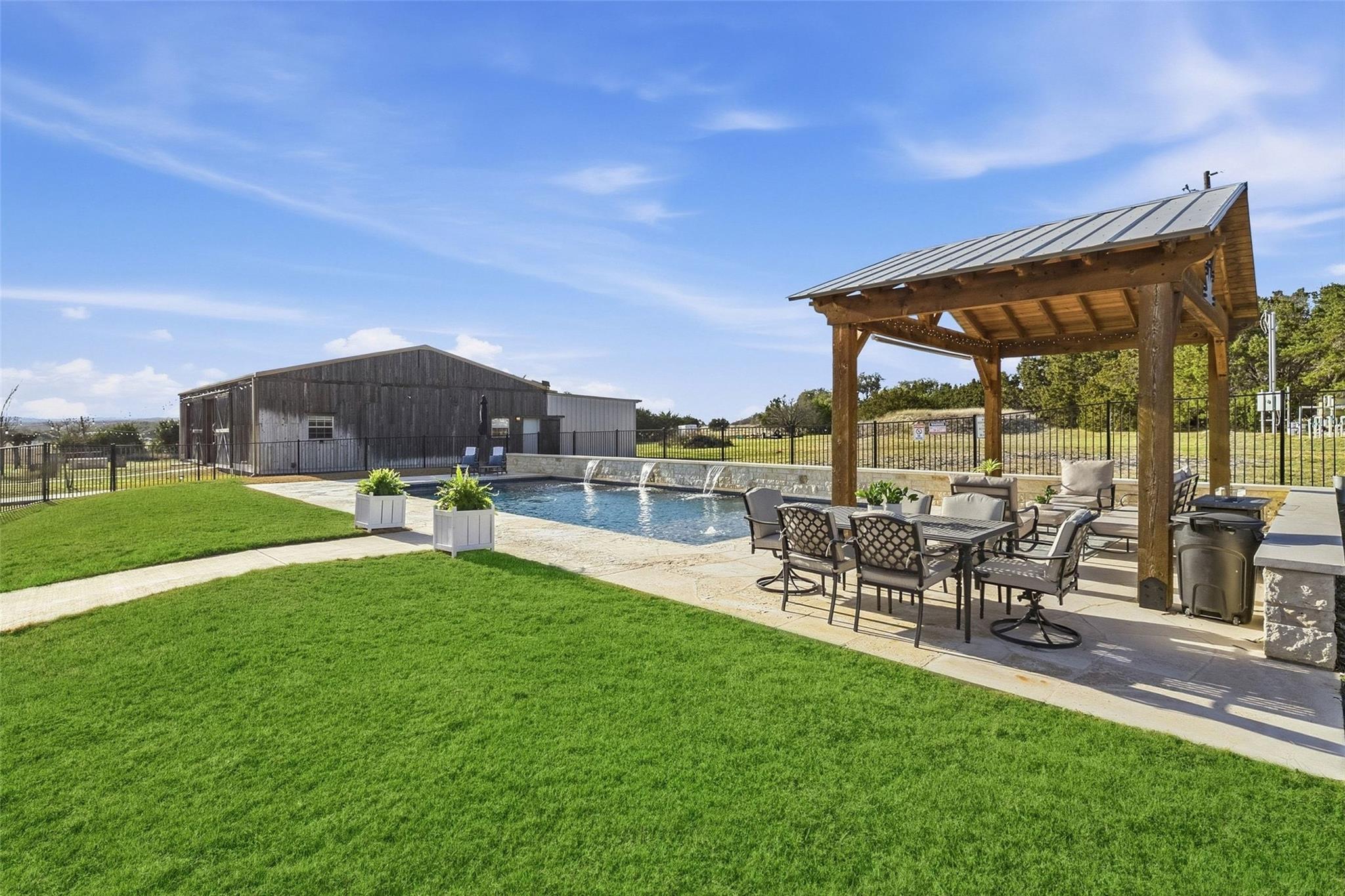 7220 Creek Rd, Dripping Springs, TX 78620