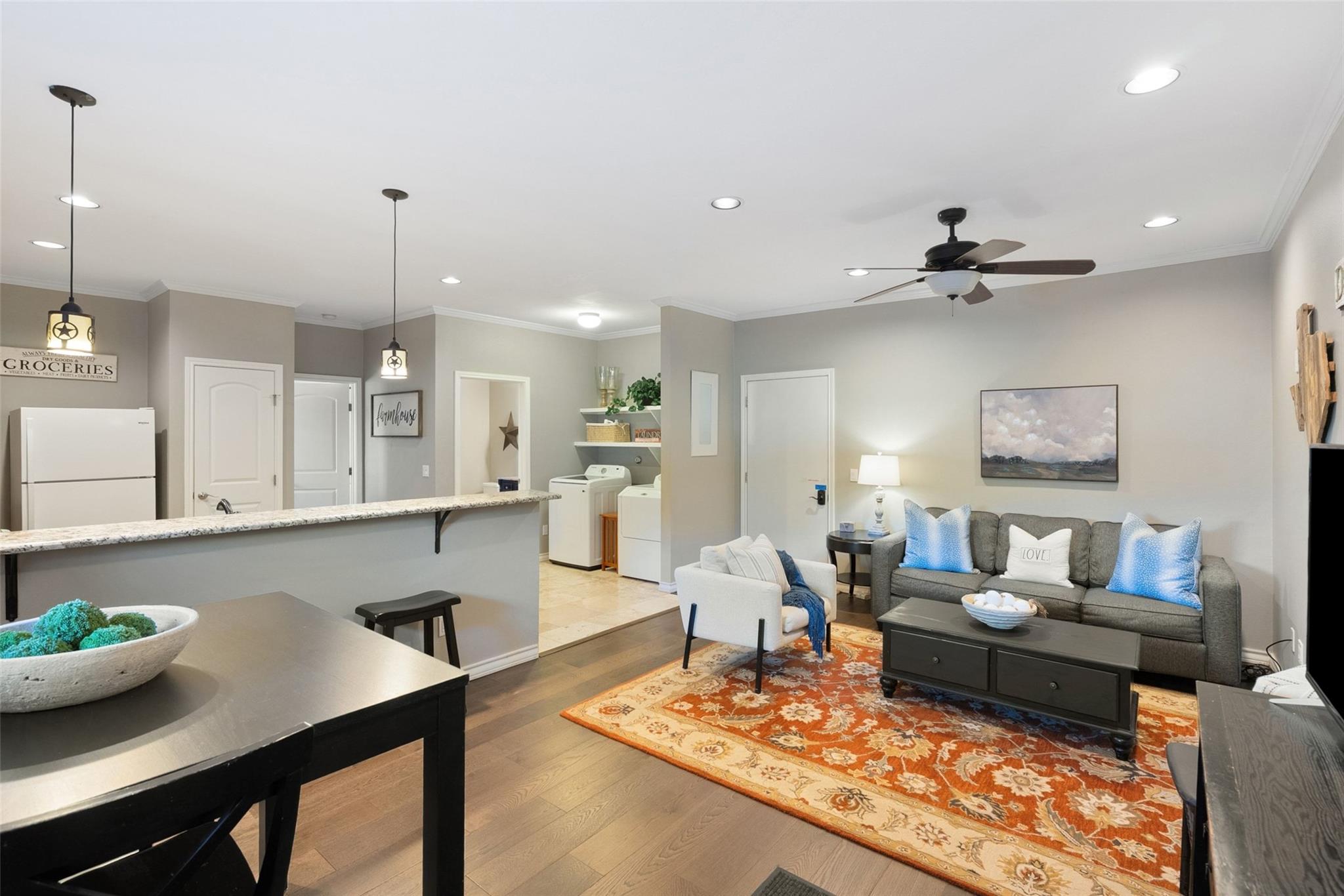 7220 Creek Rd, Dripping Springs, TX 78620