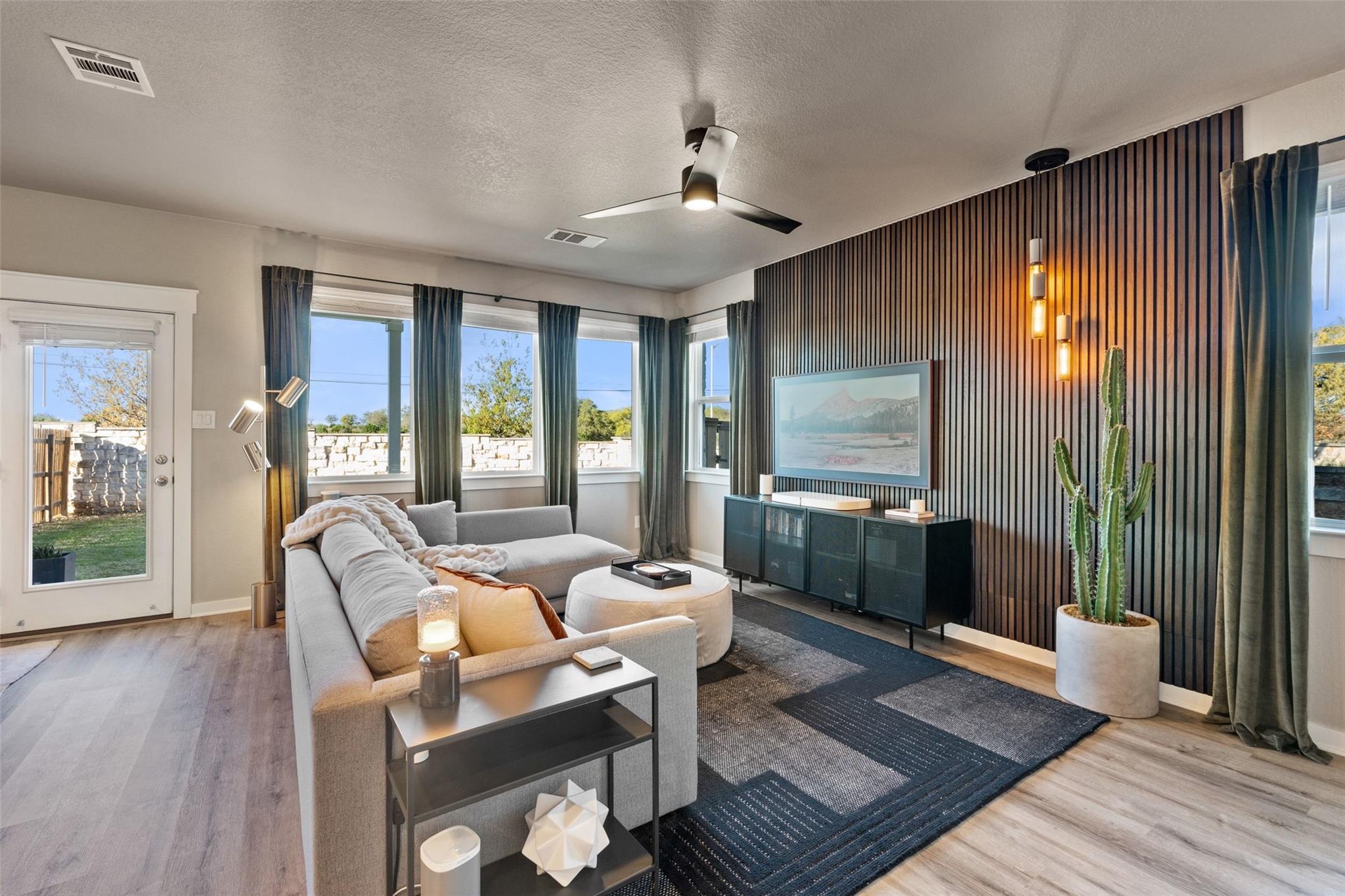 2251 Rocoso Trl, Leander, TX 78641