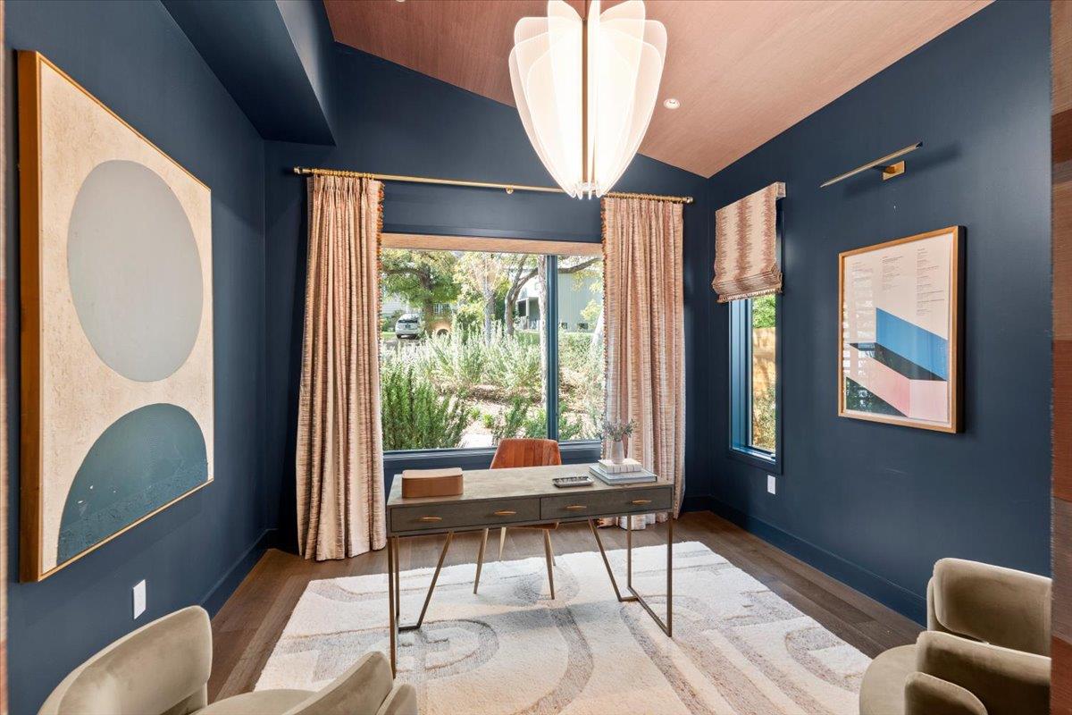 2200 W 9th St, Austin, TX 78703