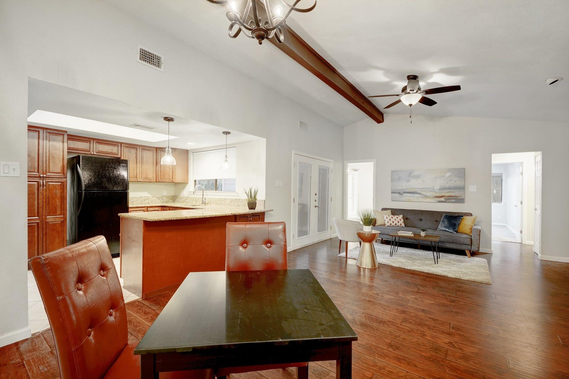 8504 Mesa Dr # A, Austin, TX 78759