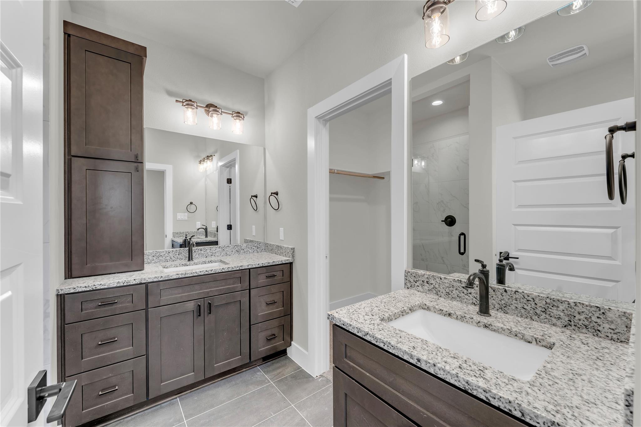 249 Western Ave, Bertram, TX 78605