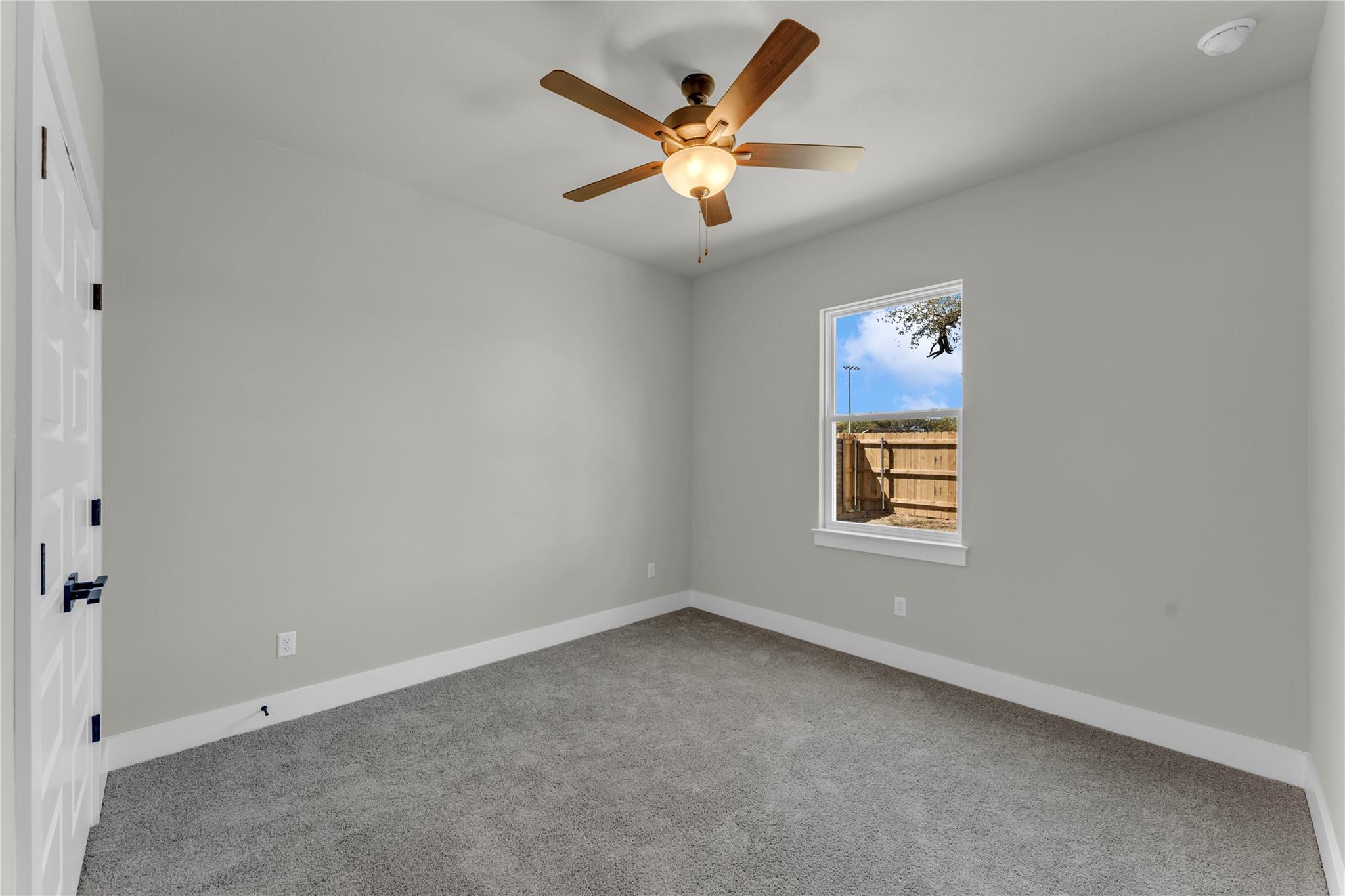 249 Western Ave, Bertram, TX 78605