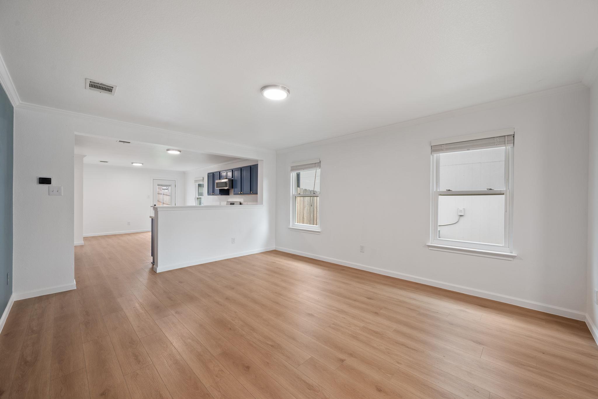 12016 Plains Valley Dr, Del Valle, TX 78617