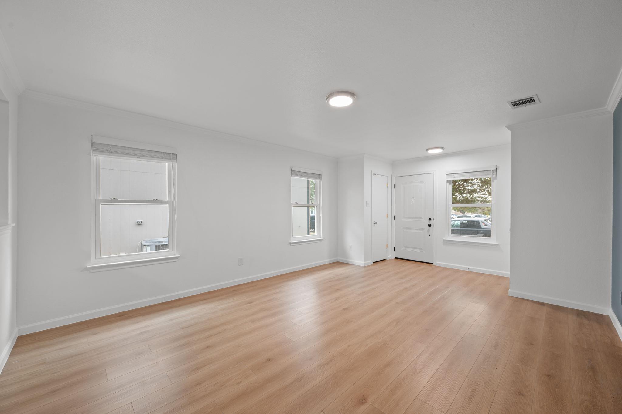 12016 Plains Valley Dr, Del Valle, TX 78617