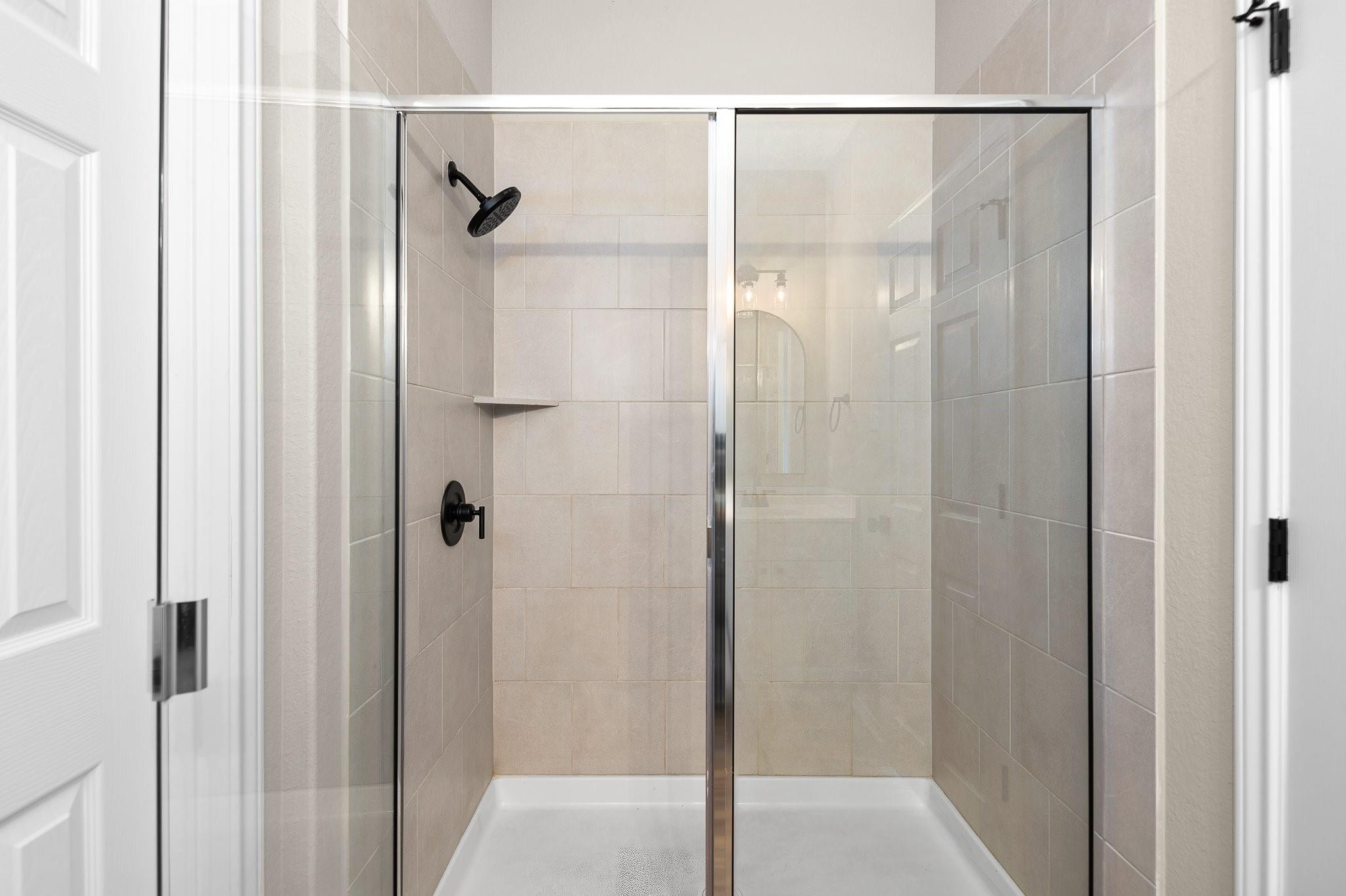 508 Crane Crest Dr, Jarrell, TX 76537