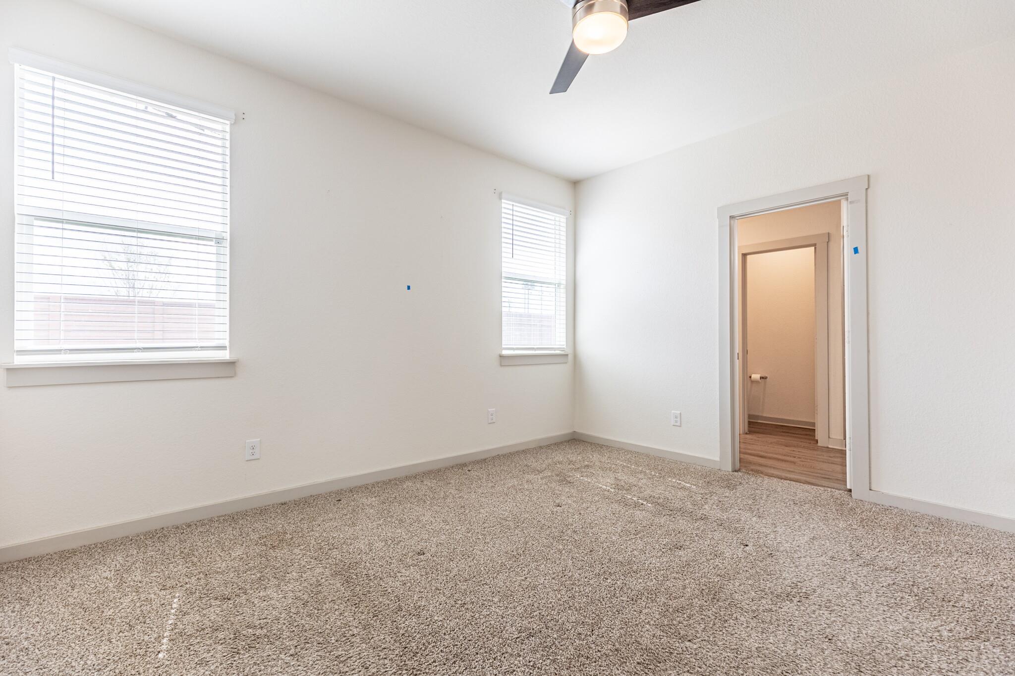 305 FAIRFAX Ave, San Marcos, TX 78666