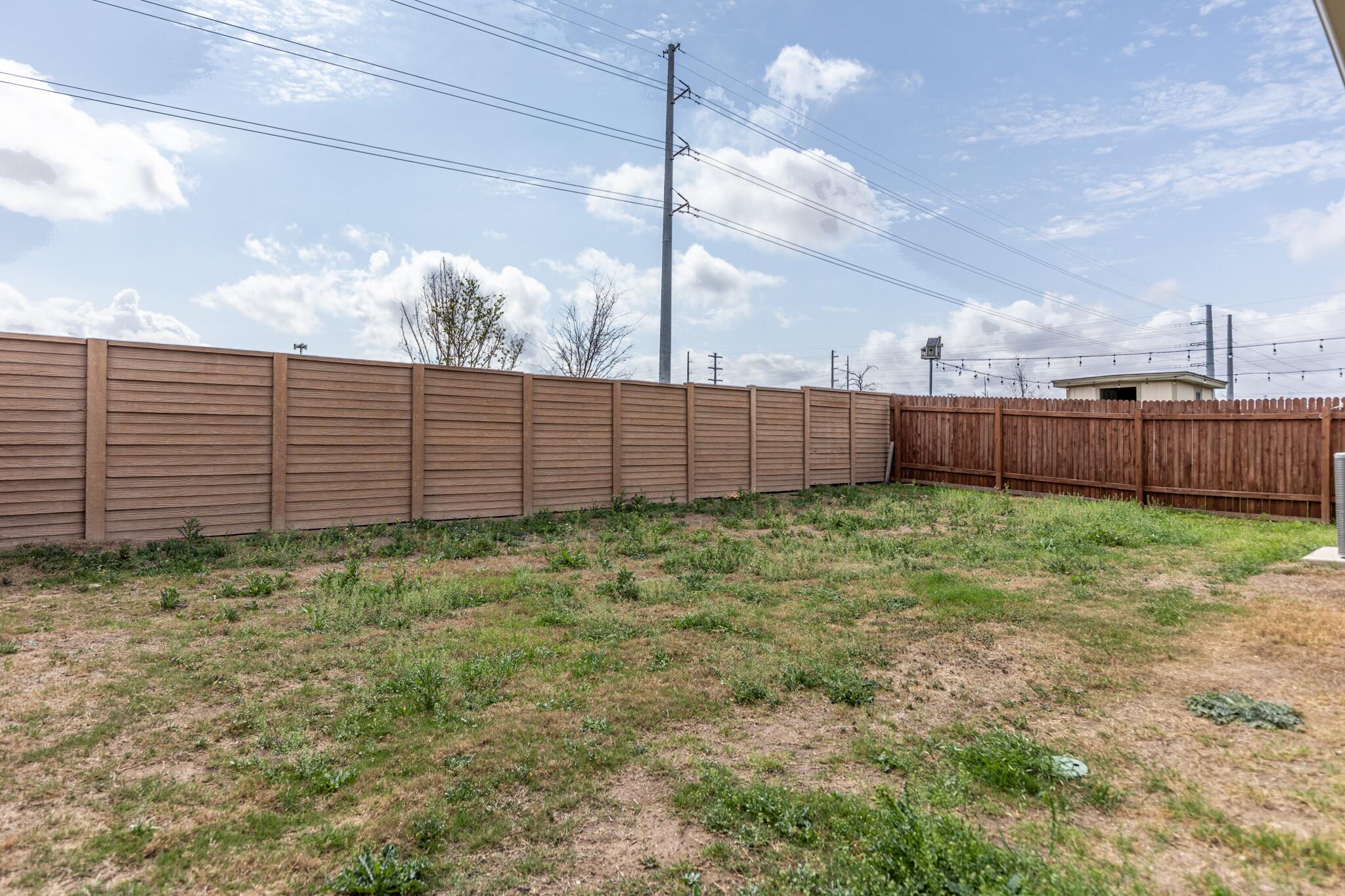 305 FAIRFAX Ave, San Marcos, TX 78666