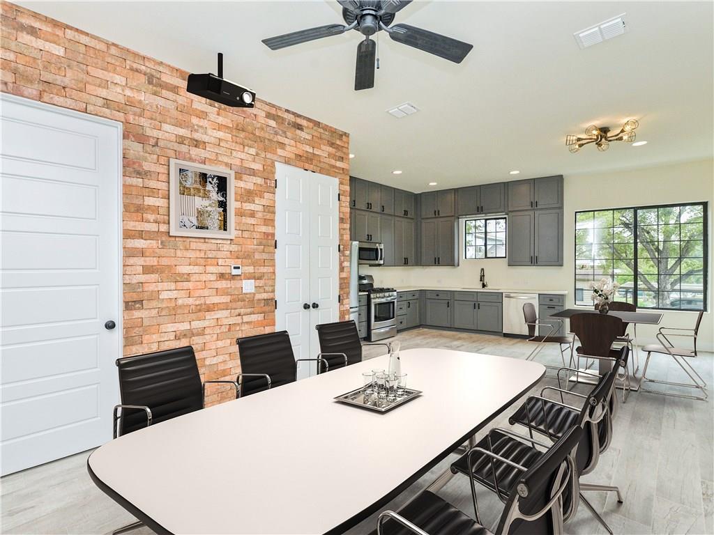 802 E Lydia St, Austin, TX 78702