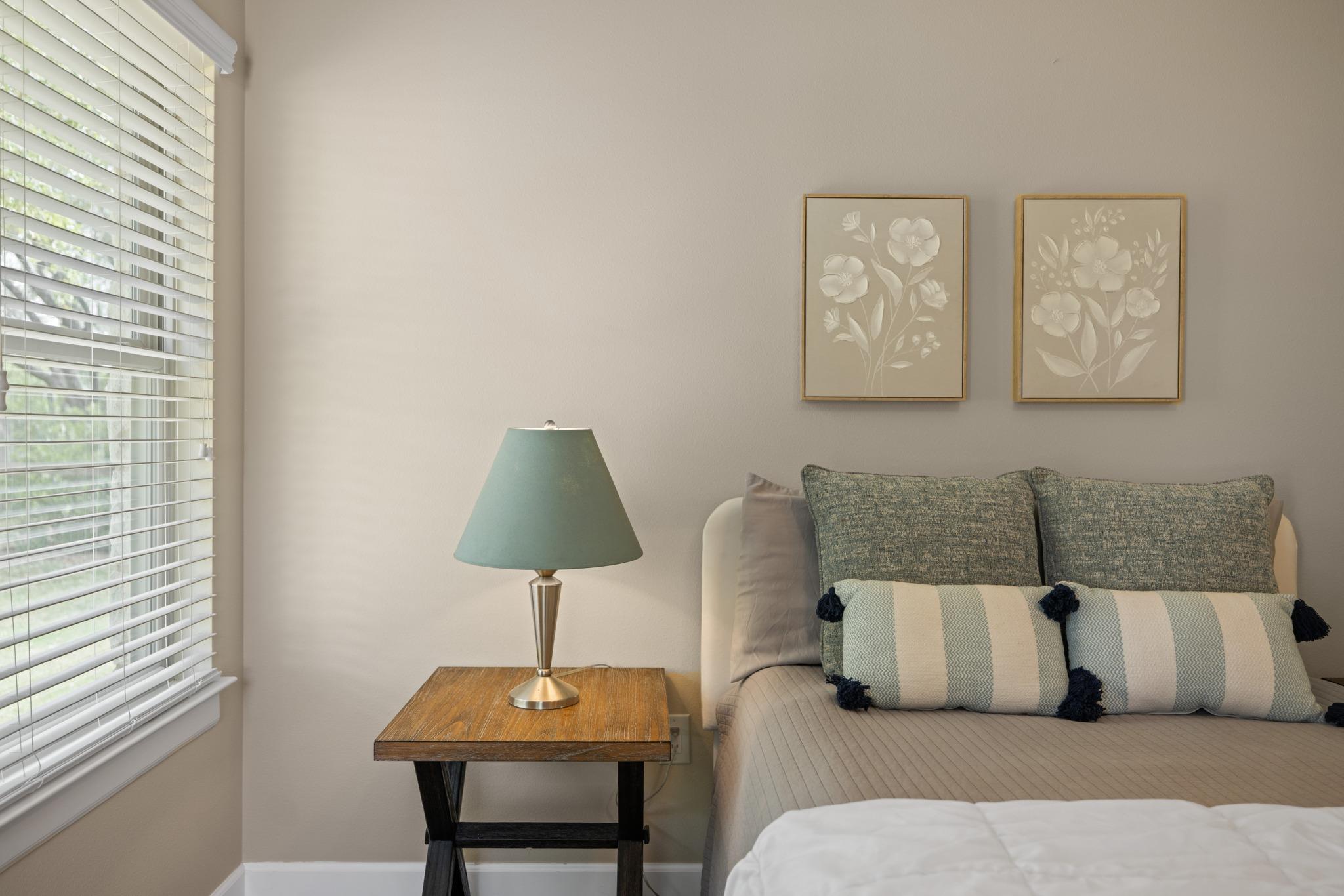 909 Highland Spring Ln, Georgetown, TX 78633