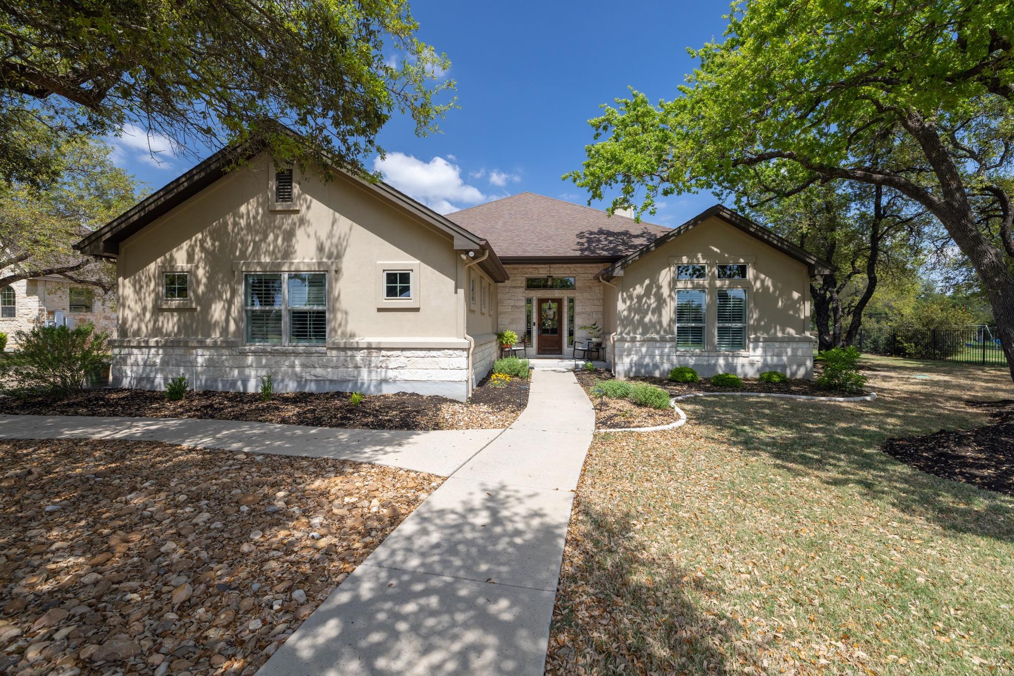 909 Highland Spring Ln, Georgetown, TX 78633
