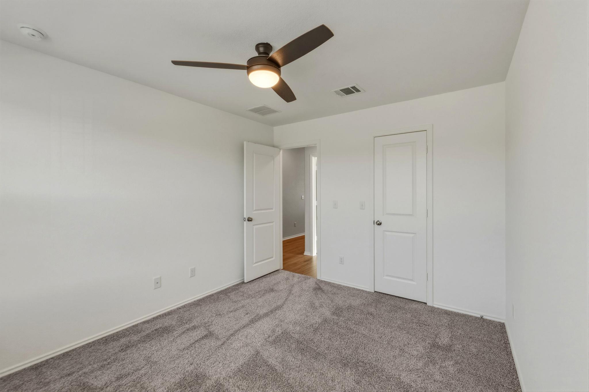 405 Doherty St, Kyle, TX 78640